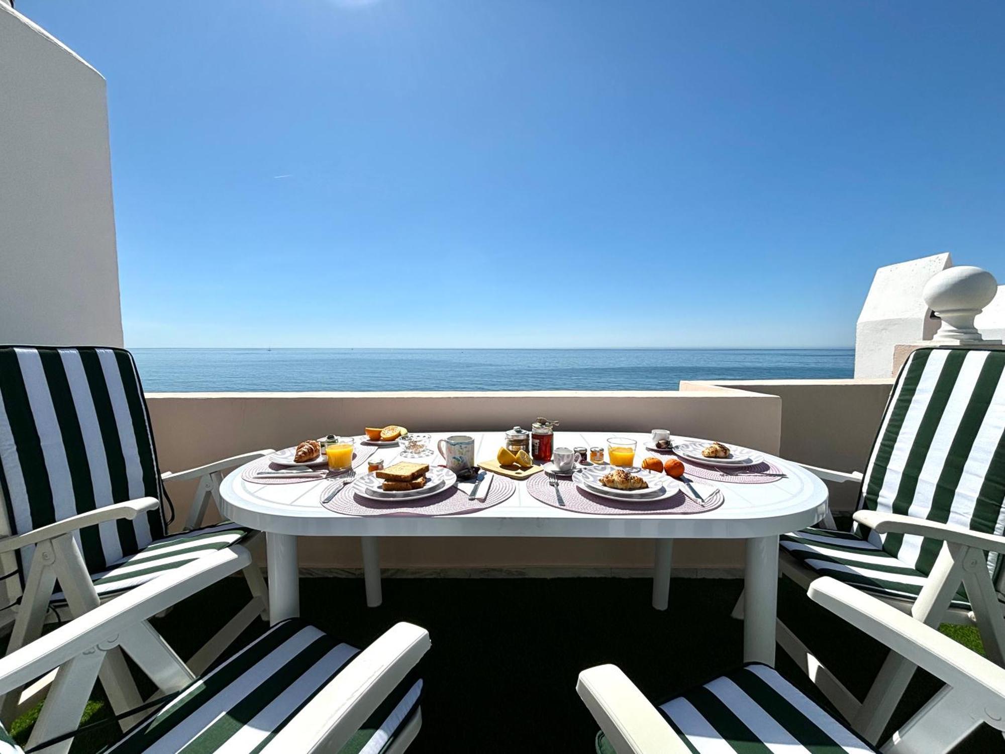 Diletta Beach Estepona Exterior photo